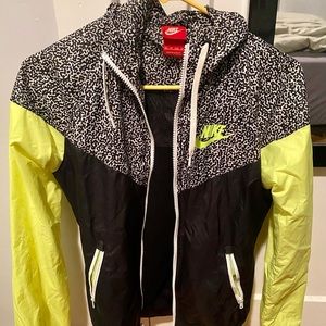 Nike Windbreaker with neon yellow sleeves